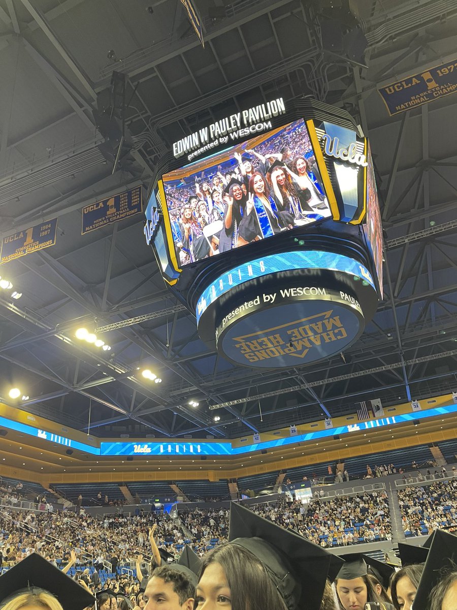 management_mst's tweet image. Graduated!