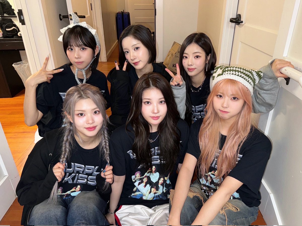 퍼플키스 (PURPLE KISS) tweet media