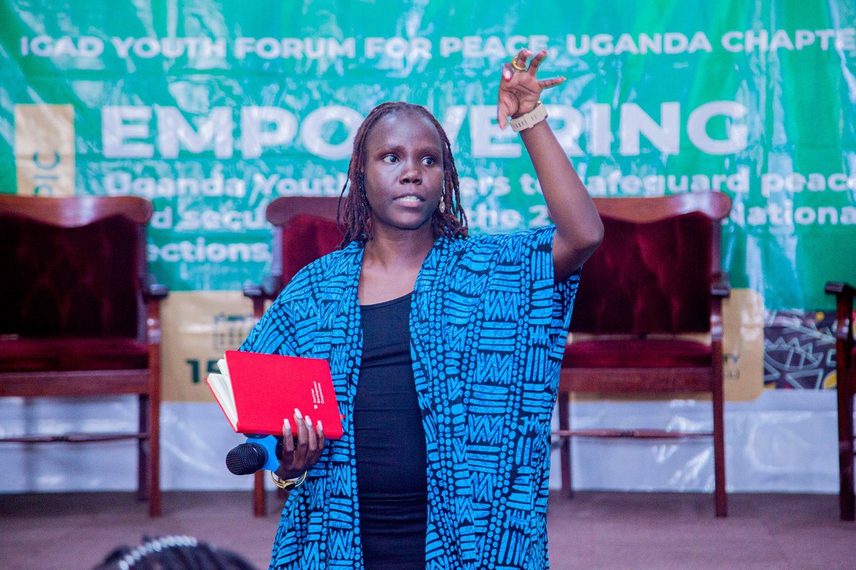 Moderation by the masterful <a href="/PeshPoni/">Patience Poni Ayikoru 👩🏿‍💼</a> at the ongoing IGAD Youth Forum for Peace at Makerere University. 

#IGADYouthForum4PeaceUg 
@IGAD_Peace <a href="/NYCofUganda/">National Youth Council Uganda</a> <a href="/UgandaEC/">The Electoral Commission - Uganda</a> <a href="/MercyKobusingye/">KOBUSINGYE MERCY</a>