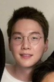 kimgayism's tweet image. guys.