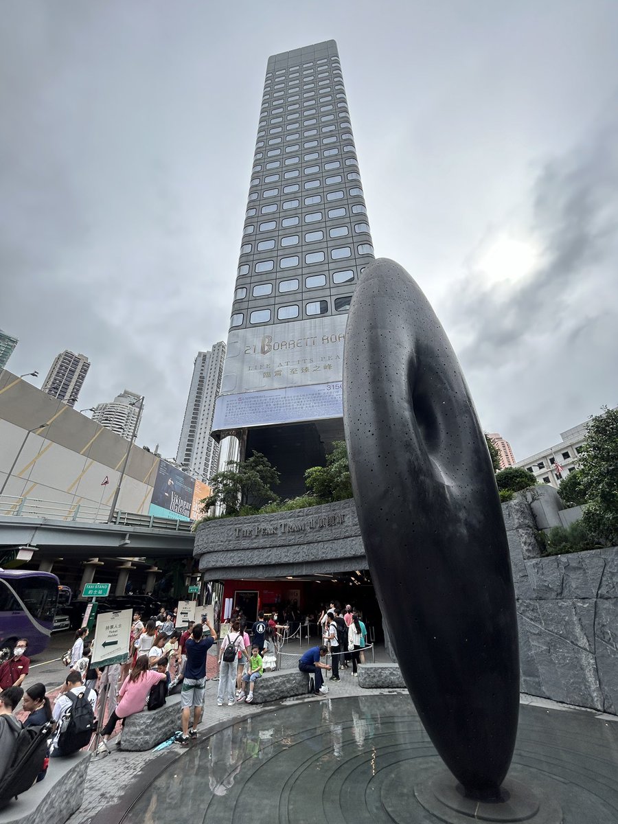 Aaren Sis tweet media