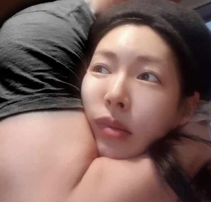 KIM TAEHYUNG PLEASE—