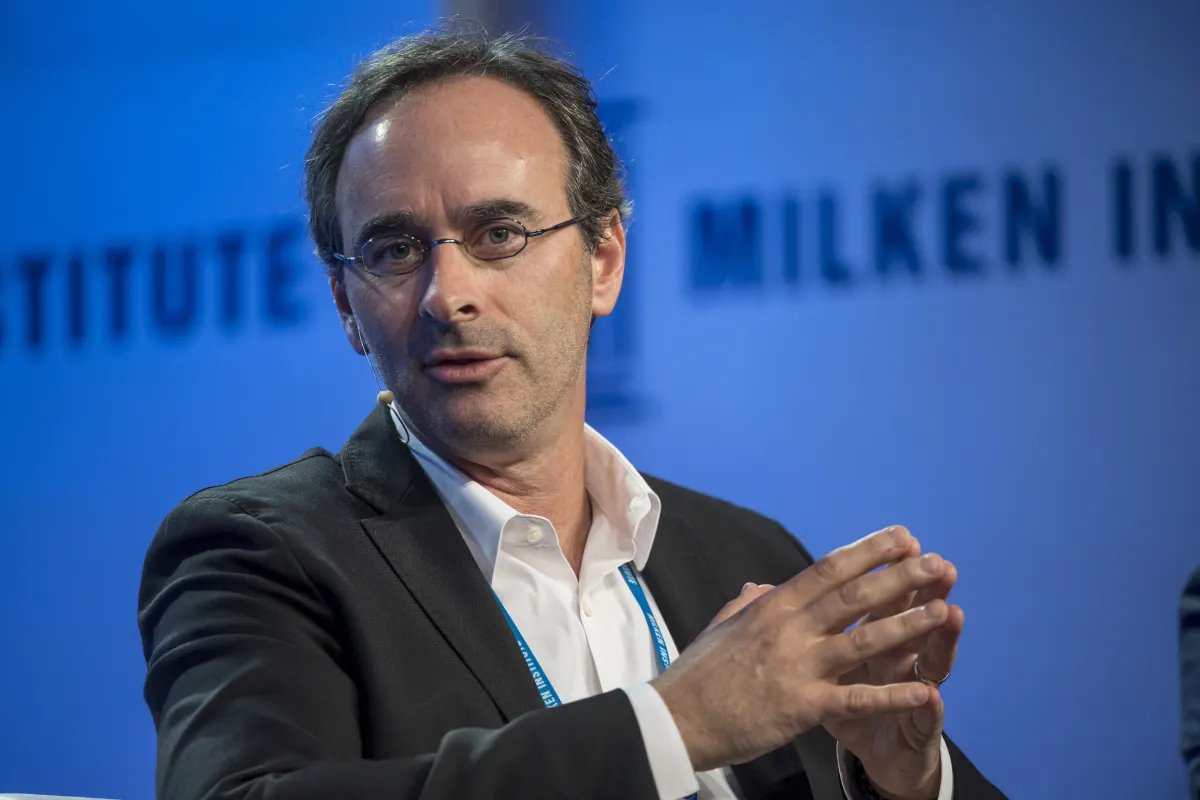 Tempus, a genomic testing and data analysis company founded by Eric Lefkofsky, debuted on Nasdaq, rising 15% on opening. IPO priced at $37 per share, raising $4.11 billion. #Tempus #IPO #EricLefkofsky