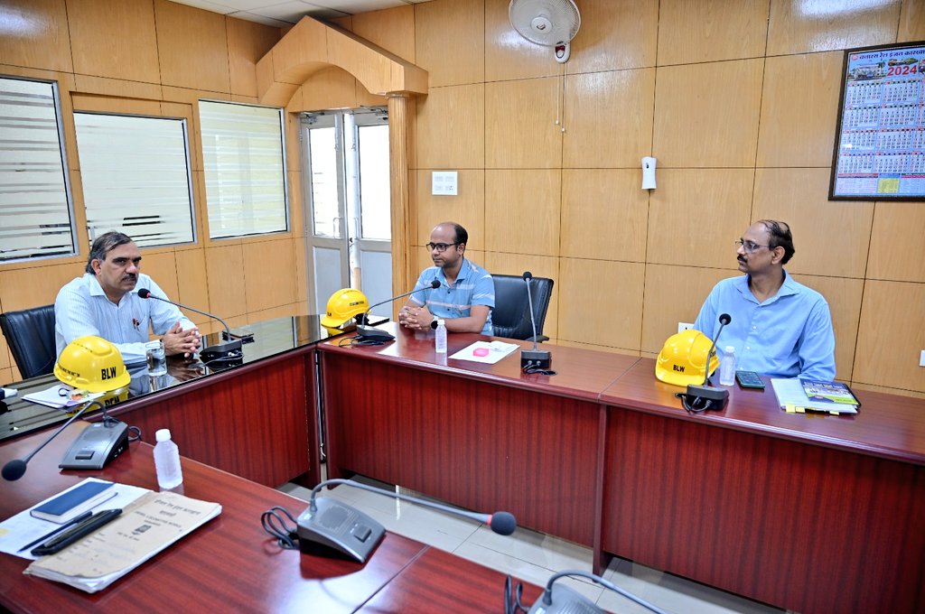 BANARAS LOCOMOTIVE WORKS, VARANASI tweet media