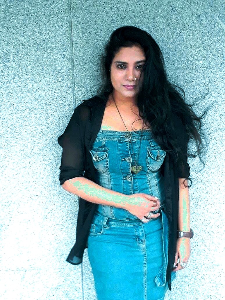 Kavita Bhabi Indian Hot Actress Kavitha | iiQ8 Kavitha Radheshyam Latest Sexy Collections