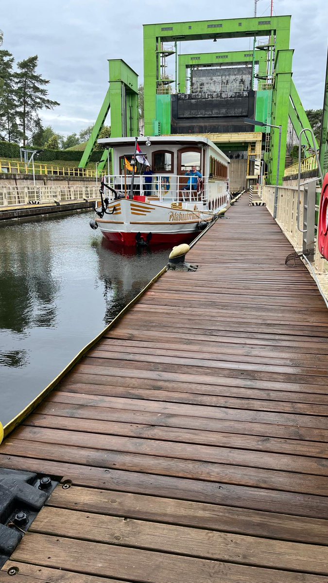 "Am Samstag kommt der Klabautermann und lutscht dir das Gleichstromkabel rund"