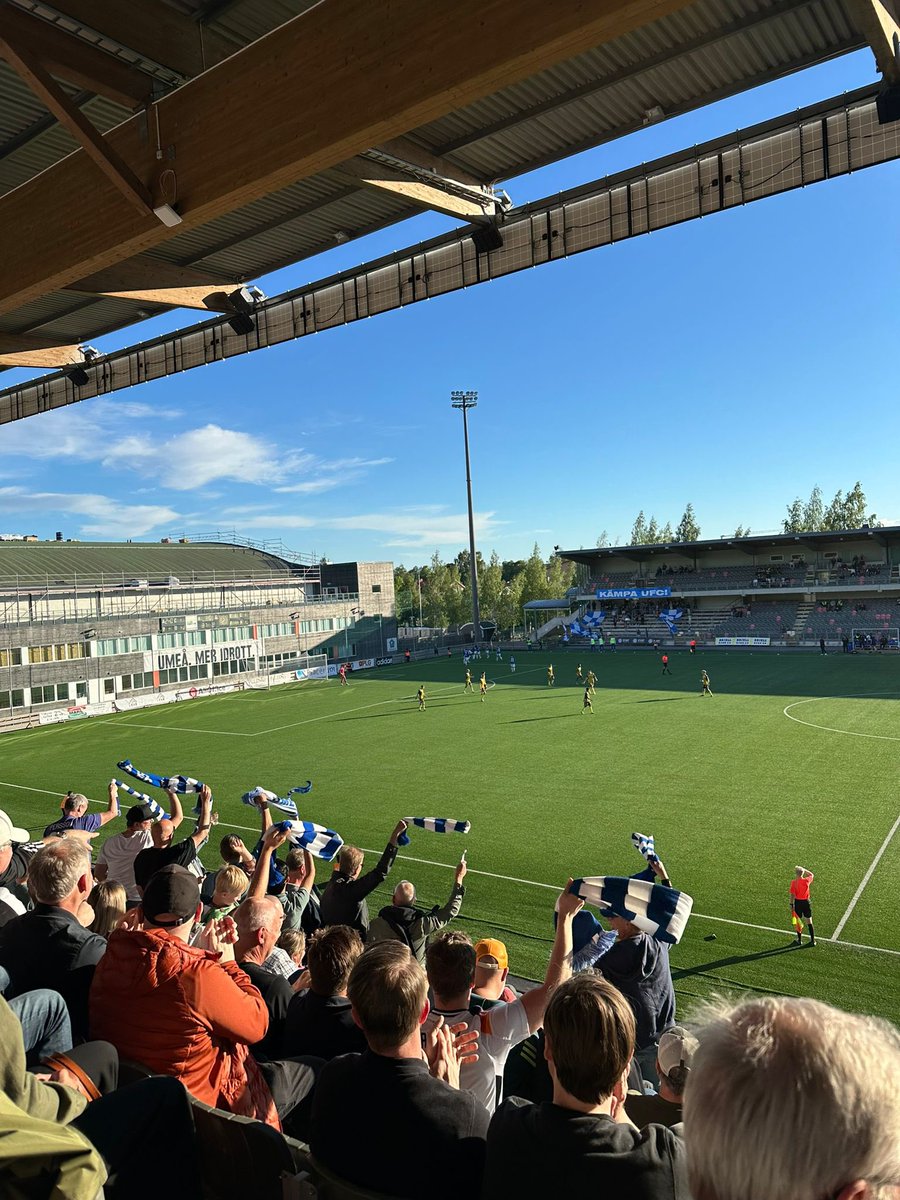 Tack till alla 1️⃣5️⃣3️⃣7️⃣ som förgyllde gårdagen! 💙

#UmeåFC #FörUmeå