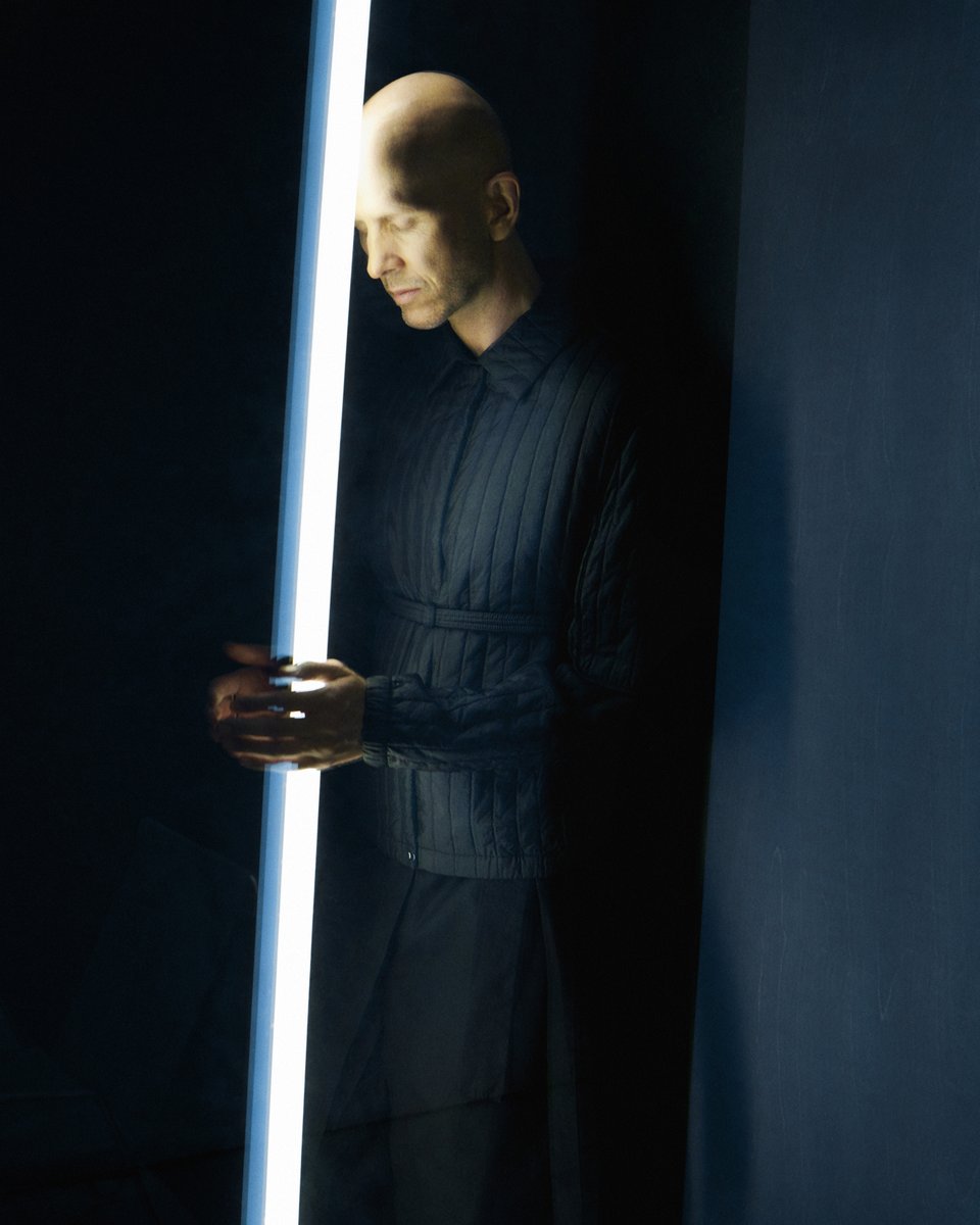WayneMcGregor's tweet image. His Majesty The King has appointed Wayne McGregor CBE a Knighthood in this year’s Birthday Honours List for his pioneering contribution to the field of dance

Image Paul Scala