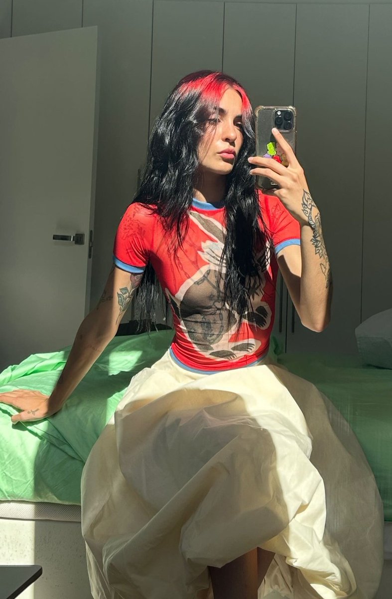 juramelealtad tweet media