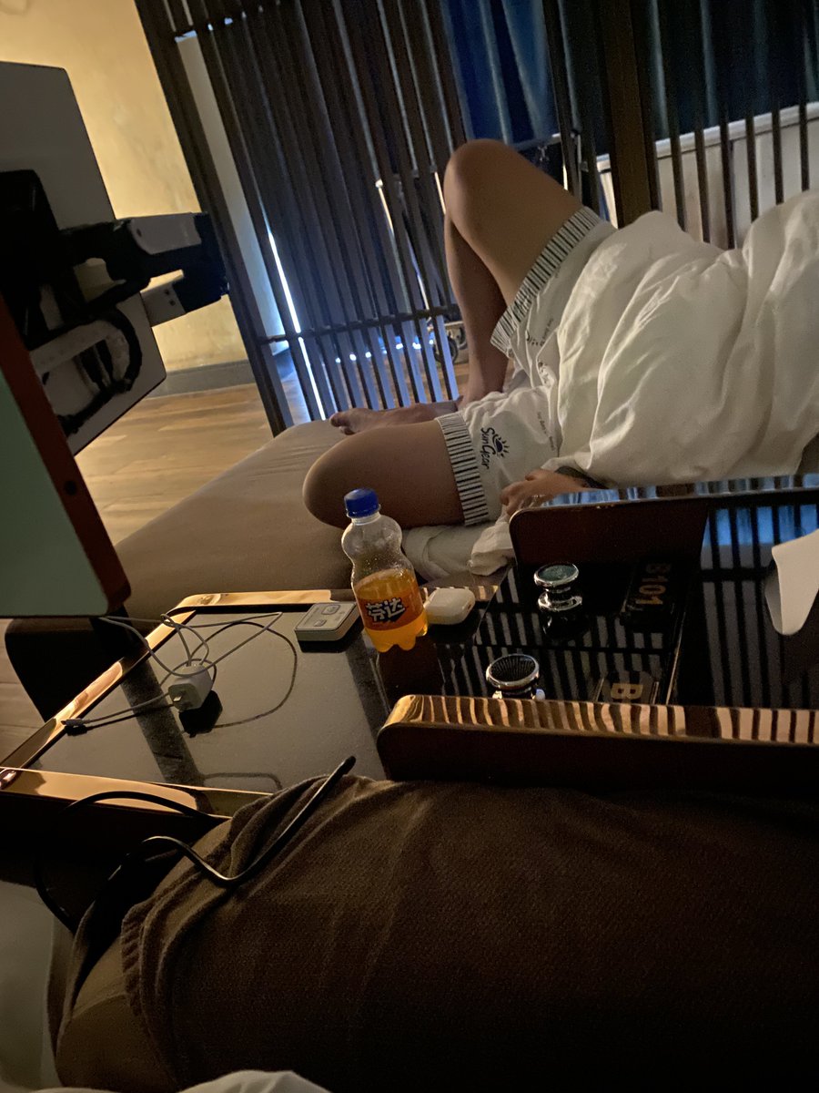 夜摸羊城 tweet media