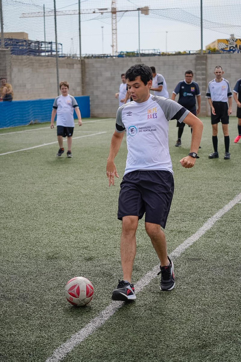 fundacioffib's tweet photo. 🔛 En marxa la darrera jornada de la temporada 23/24 de la 𝐋𝐥𝐢𝐠𝐚 𝐈𝐧𝐬𝐮𝐩𝐞𝐫𝐚𝐛𝐥𝐞𝐬 a Son Malferit

#4illes1futbolsocial https://t.co/l0QOwfO2OB