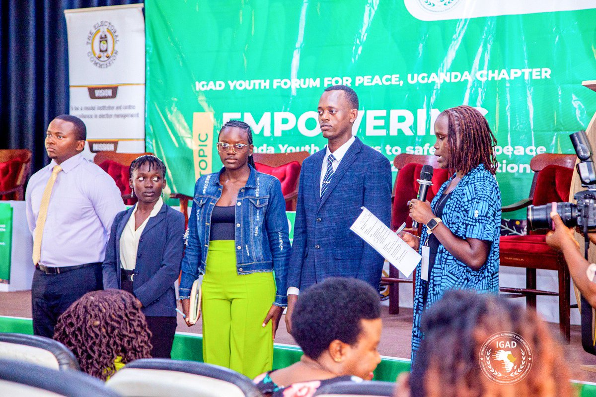 IGADsecretariat's tweet photo. Justice Byabakama Mugenyi Simon, Chairperson @UgandaEC is received by the @IGADYouthEnvoy, @OgwalSam, and Dr. Kayunga Sallie Simba, Commissioner EC at the #IGADYouthDialogue Capacity-building symposium where he will deliver his keynote speech.

Stay tuned!
#ECYouthEngage https://t.co/MAPGhjC0gh