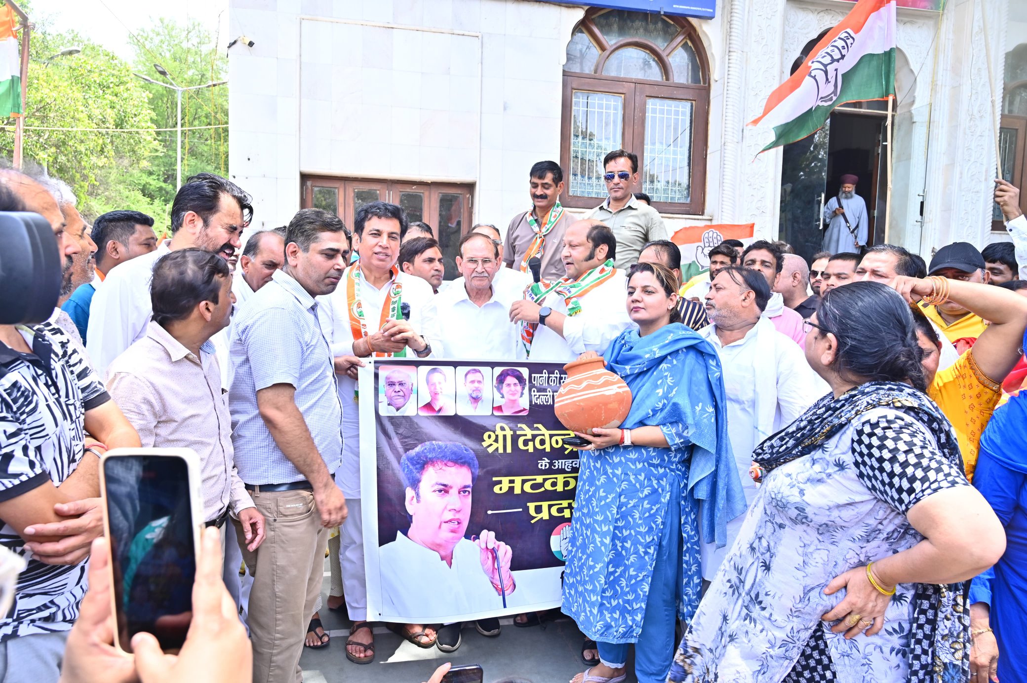 Delhi Congress Protest Over Water Crisis