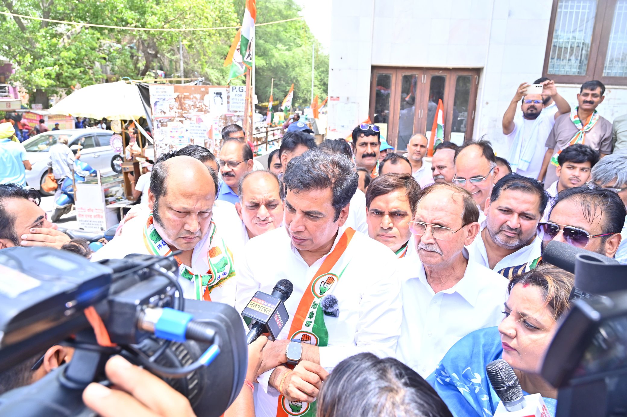 Delhi Congress Protest Over Water Crisis