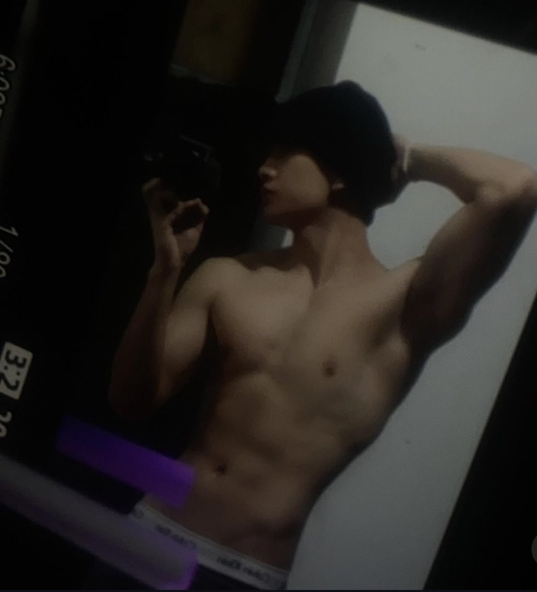 Alfansys's tweet photo. ready vc$, Klik link di bio buat wa 🙏🏻
.
.
.
#vcsbugil #vcsgay #vcscrot #gayjakarta #gaybandung #gayjogja #gaysurabaya #gaysemarang #gaytangerang #gaymalang #gaysemarang #gaysolo https://t.co/aTXkb2rWtt