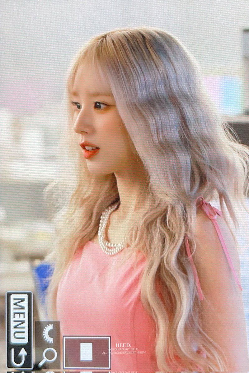 heed_heejin's tweet photo. 240615 푸들바비,,,, 
#아르테미스 #ARTMS #희진 #HeeJin
#Dall #Devine_All_Love_Live #Virtual_Angel https://t.co/Ggz5J7qjpX
