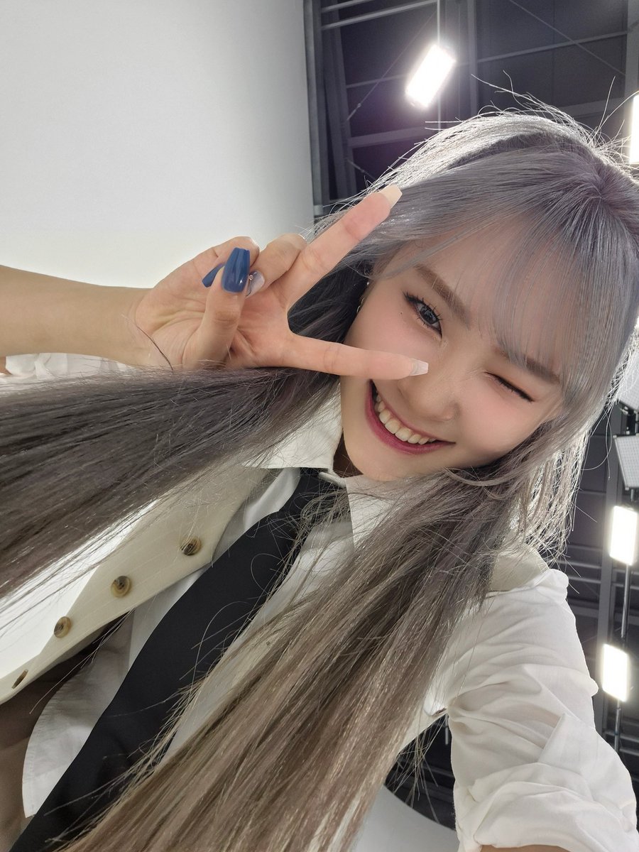 새로운 각도 어때요???

#첫사랑 #CSR #금희 #GEUMHEE