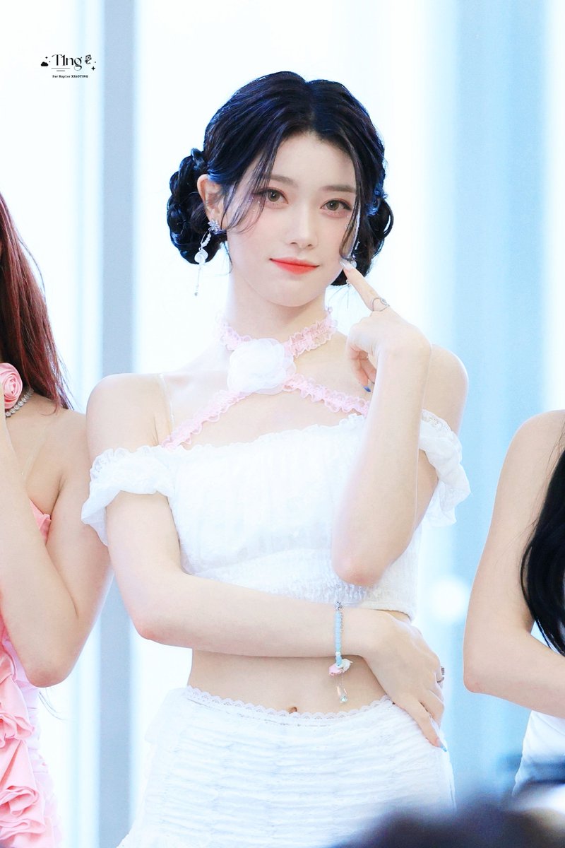 T1NG1112's tweet photo. 240615

#샤오팅 #XIAOTING #沈小婷 #Kep1er #케플러 
#宇宙无敌超级美少女 https://t.co/NH1daIBHvg