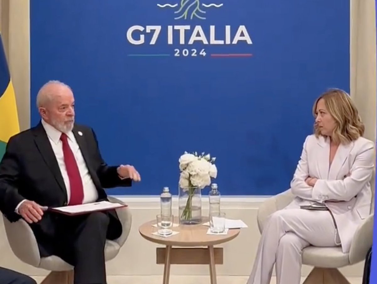 Giorgia Meloni, anfitriã da reunião do G7, na Itália. Encontre as diferenças (a linguagem corporal diz mais do que milhares de palavras):