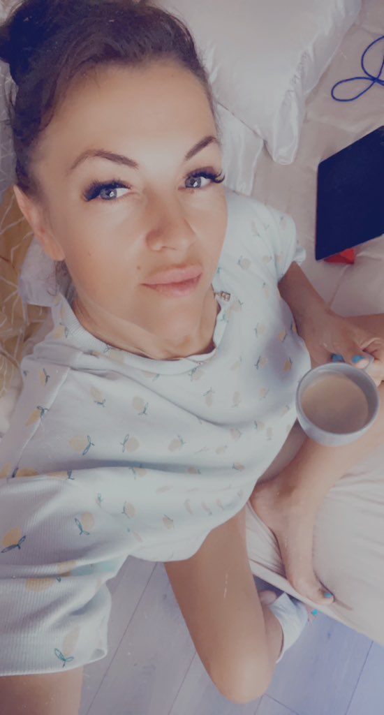 Goddess_Betule's tweet photo. Good morning little pigs, i am awake and ready to drain your wallets 💸💸🐷🐷

Draining you beta’s clearly make Mommy happy 😈 , tribute & approach 🫰🏻

Findom Femdom UkDomme Cashcow Humiliation Blackmail Kink Beta Worship CashPig UKFindom Cuckold DebtContract Servitude Ownership Sessions Paypig