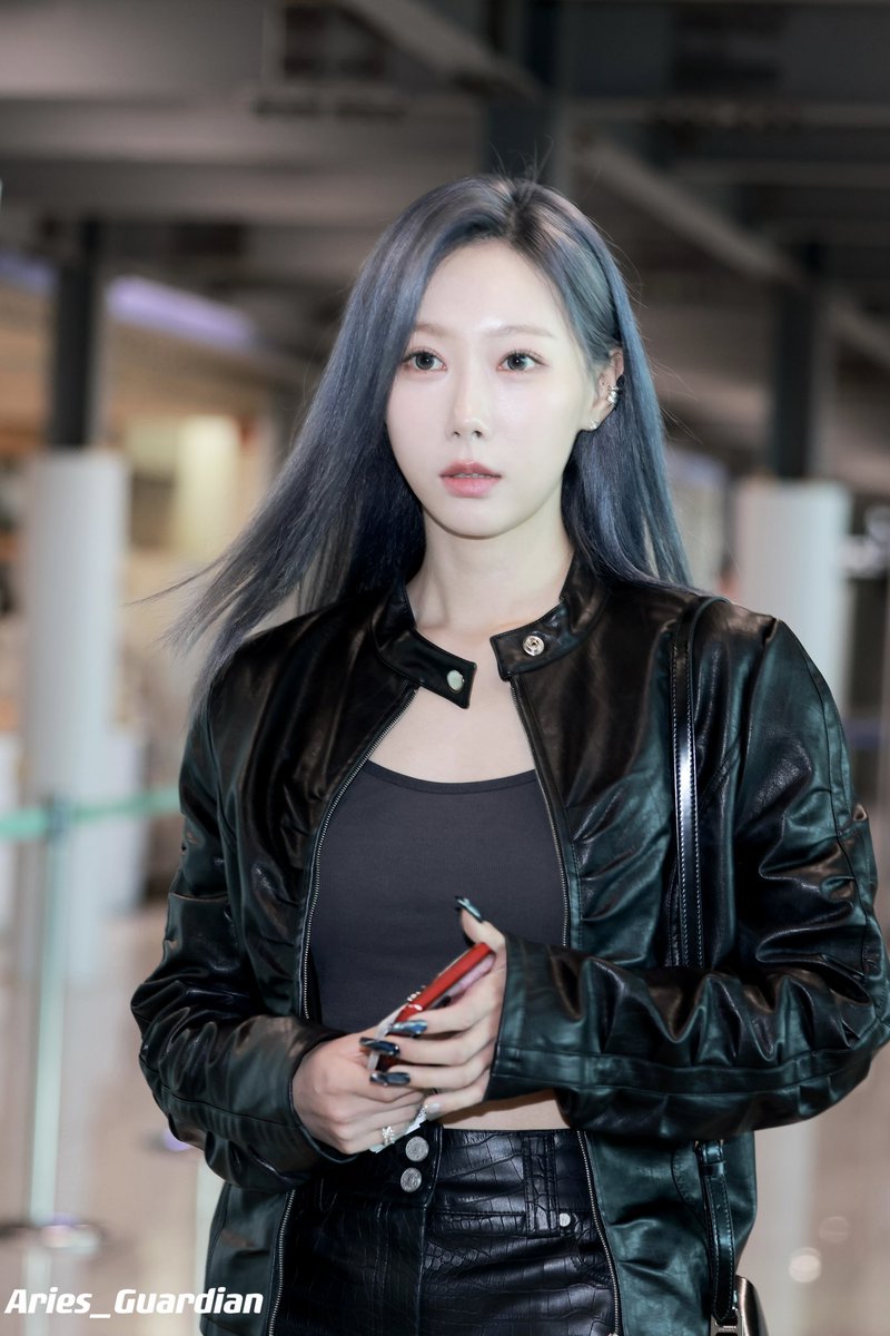 240613 ICN 한동 인천출국 

映入眼帘的帅气，非你莫属💙

 #한동 #드림캐쳐 #handong #dreamcatcher #韩东