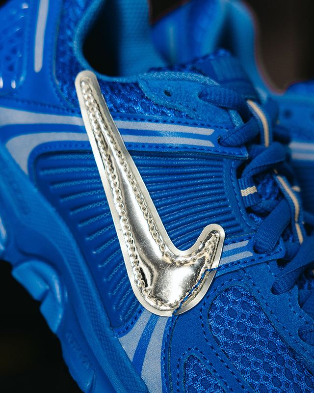 JustFreshKicks's tweet photo. Wmns Nike Zoom Vomero 5 'Racer Blue' 💙

https://t.co/5yZS48wDry https://t.co/uEapRgEGK2