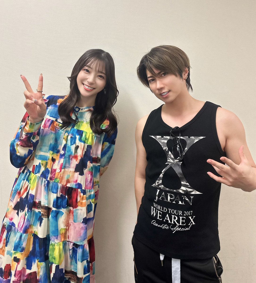 tatsuya1_27's tweet photo. ものまね紅白収録終わりに

足立梨花ちゃん(@adacchee )と📷✨

顔小さ過ぎて震えたッ💥

#ものまね
#ものまね紅白歌合戦
#足立梨花
#TATSUYA https://t.co/vJ010dc9r4