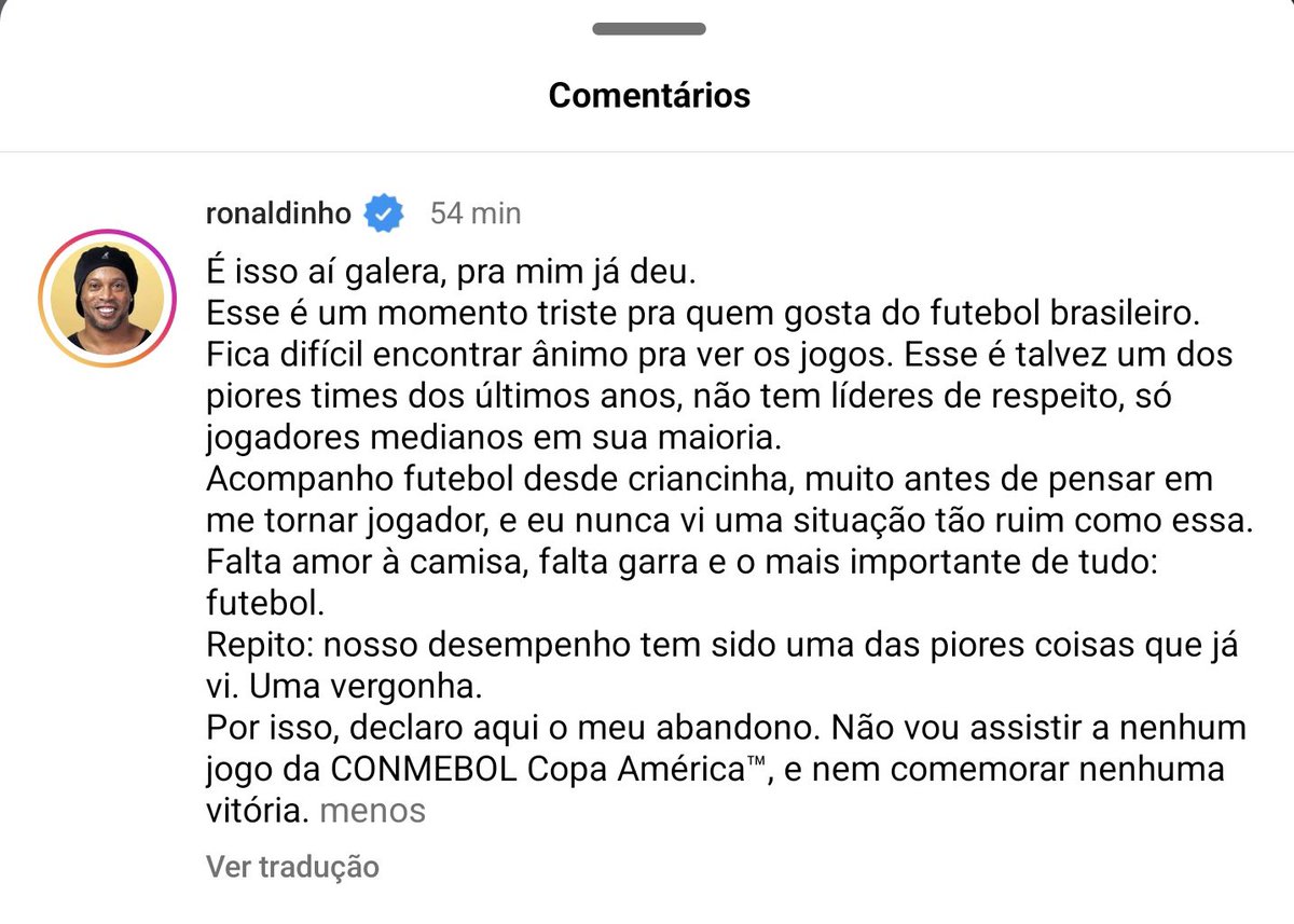 CentralDoBrega's tweet image. Ronaldinho enlouqueceu KKKKKKKKKKKK que isso?????