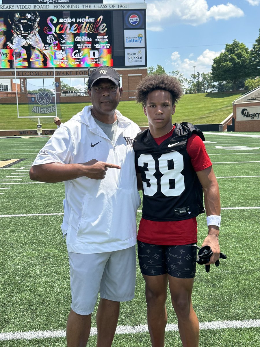 Cpatrick_27's tweet photo. Had a GREAT camp and experience at @WakeFB camp yesterday with great reps and opportunities to talk to amazing coaches. @CChipwest @JA_Adams06 @CoachClawson @Barnes_Coach8 @bason_k @CoachBradLambo https://t.co/rYqHHgbRRP