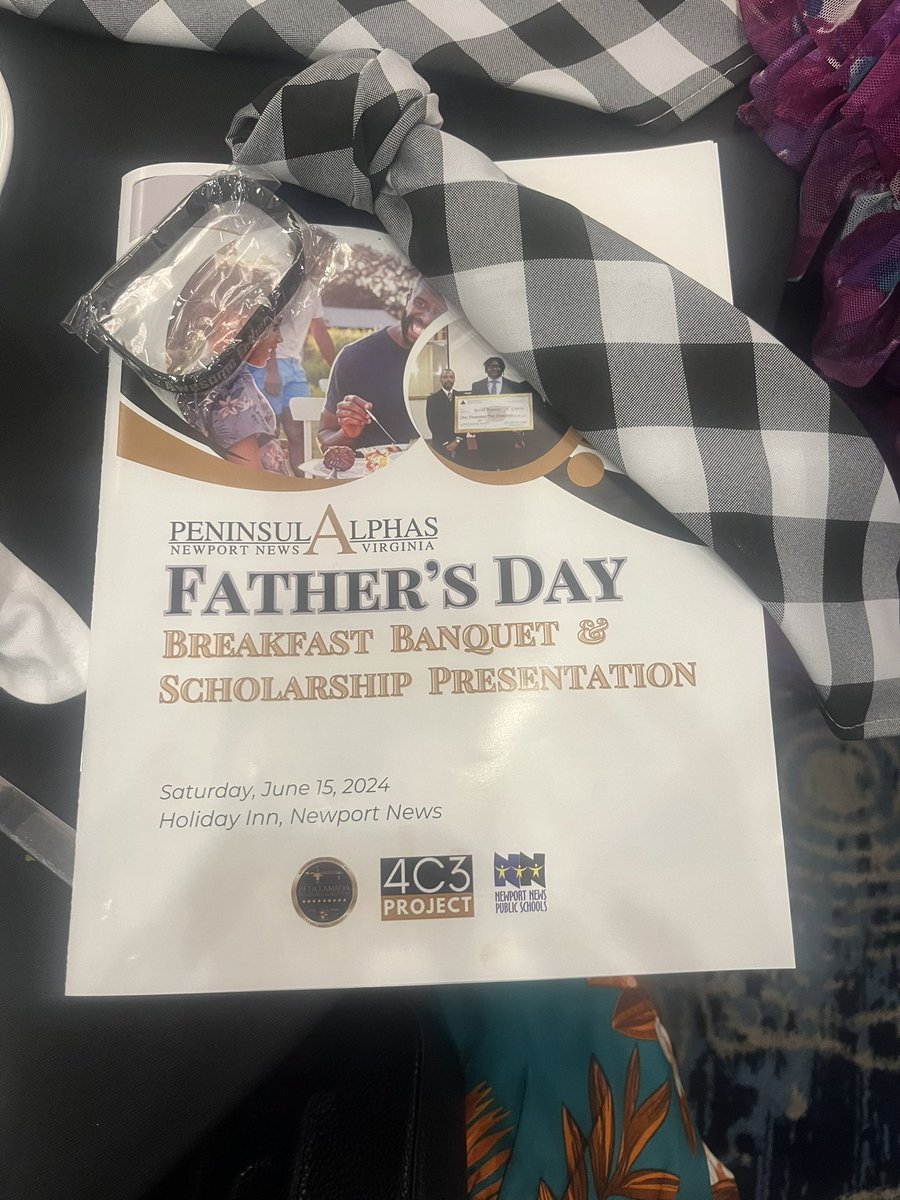 Celebrating with Alphas at their Father’s Day Brunch! A great way to start Father’s Day weekend! #missmydad #ZetaLambdaChapter