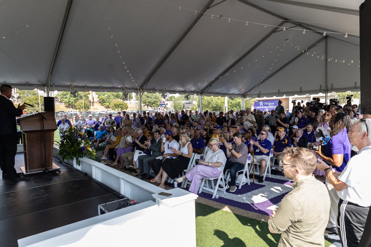 Josh Looney tweet media