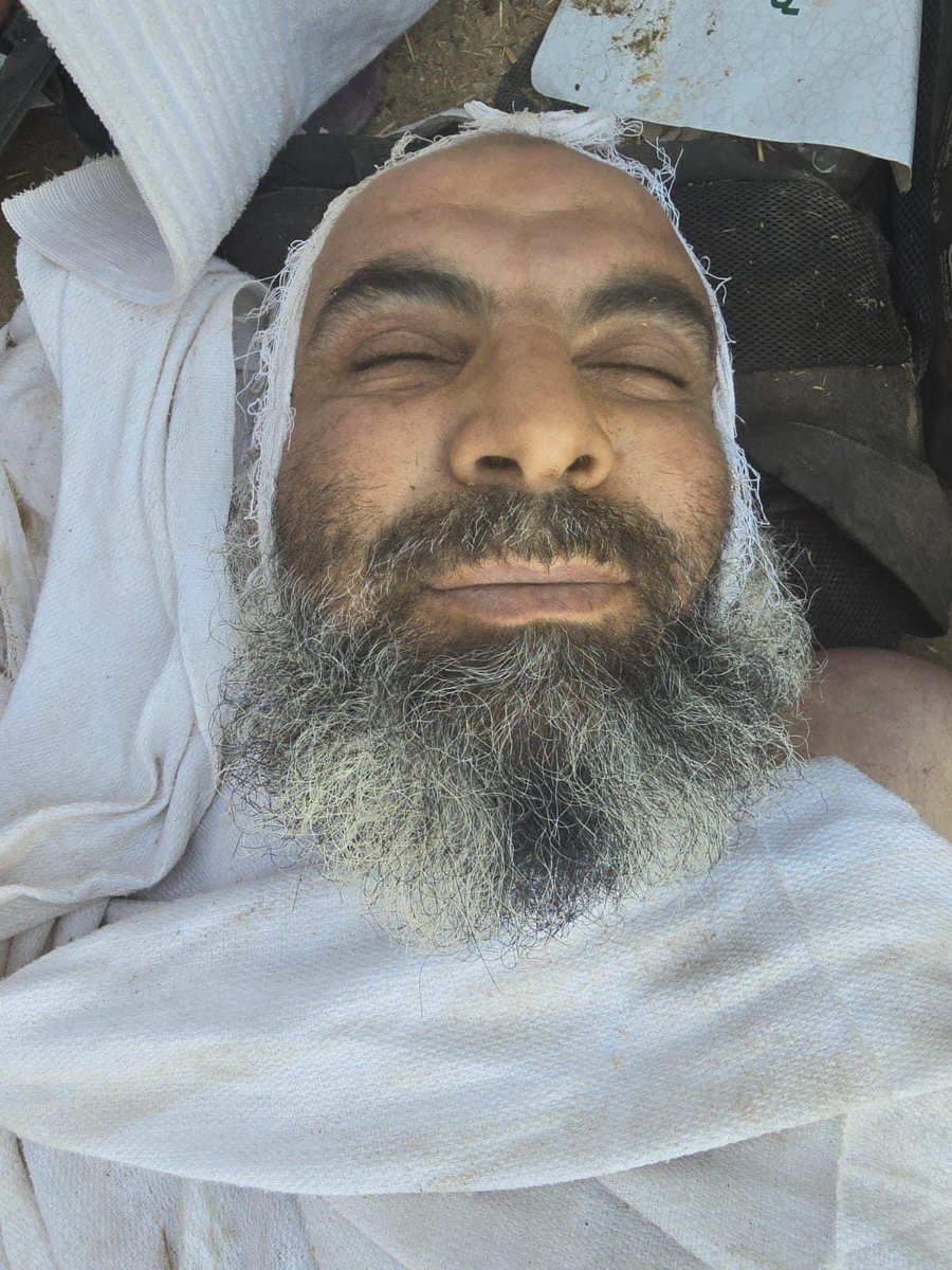 a_alsarii90's tweet image. طاف بالبيت العتيق وفي طريق لـ #عرفه 
ودَّعَ أهل #غزه بهذا الدُعاء 

ورحل  ( اللهم ارحمه برحمتك )