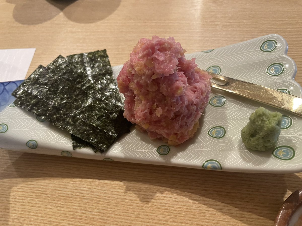 PICOchan1227's tweet photo. 「粋な和食や うさく 魚咲｣
何食べても美味しい😋
店員さんイケメン😍笑
今日も一日お疲れ様でした😌
乾杯でーす🍻 https://t.co/vp2VuSzlAD