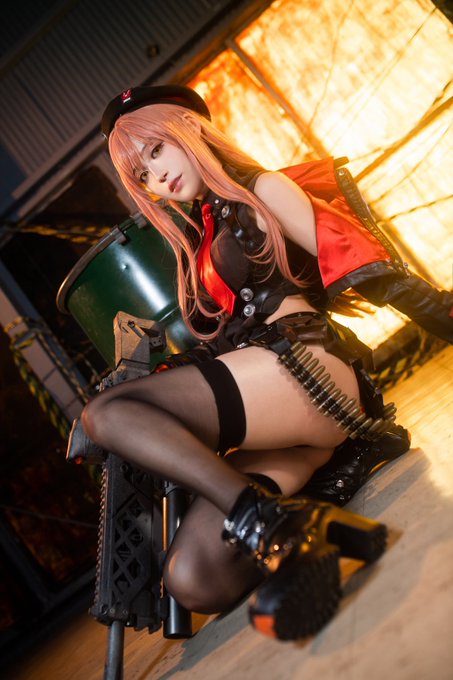 Twitterのコスプレ画像3