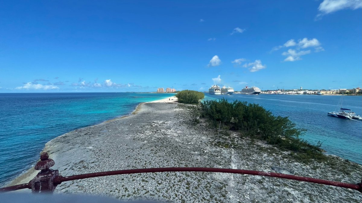 View from Hogs Island Lighthouse, Bahamas