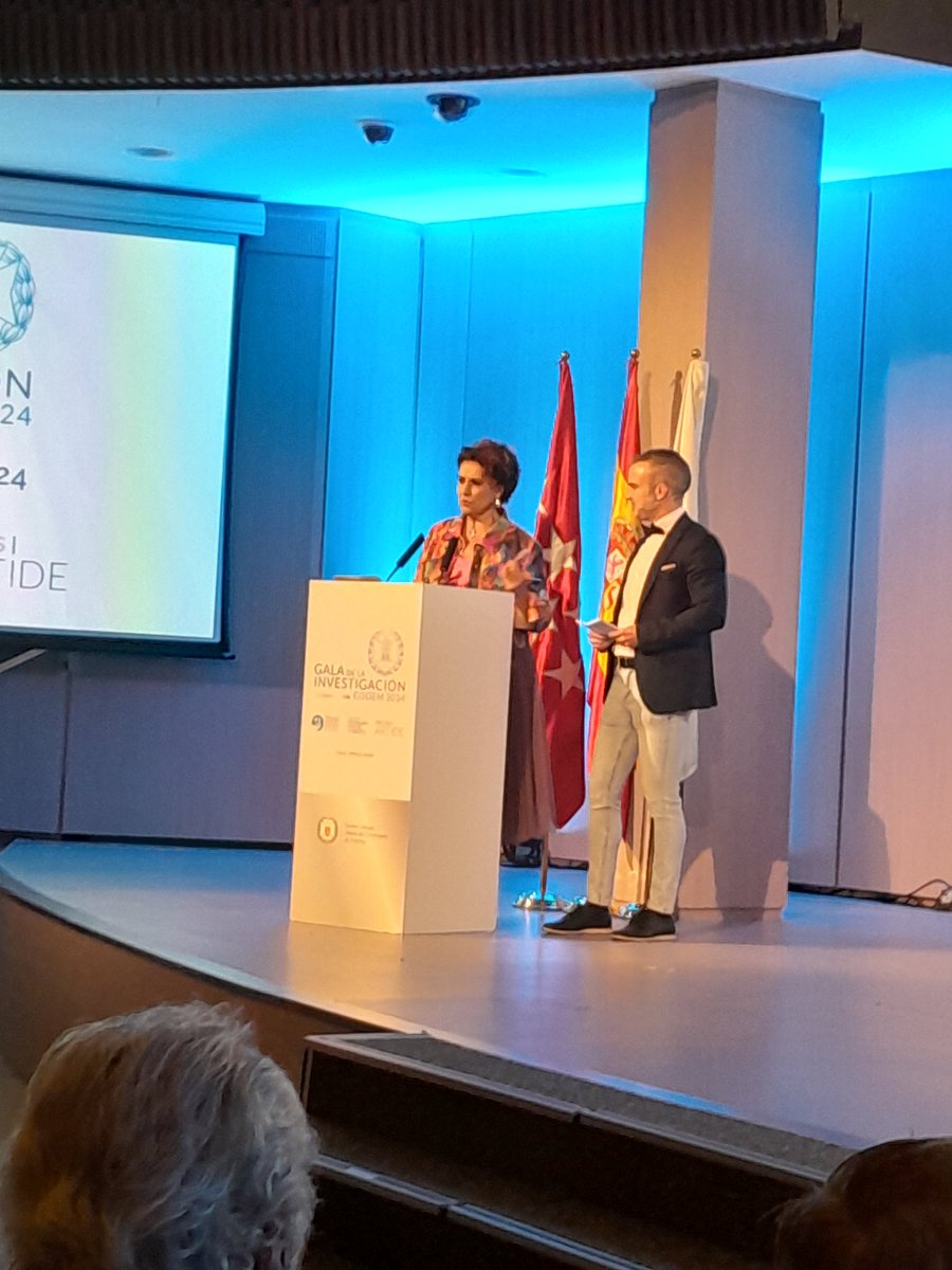 mariaugalera's tweet photo. #PremiosCODEM felicidades a los profesionales finalistas y premiados. Un orgullo de profesionales y profesiòn #enfermería. Apoyos, cualificaciòn pre y postgrado en investigaciòn. Felicidades a los centros sanitarios que creyeron en sus profesionales y les apoyaron. https://t.co/C3mlyIESmr