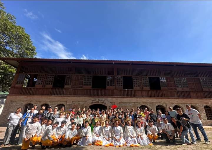 adhara_h07's tweet image. A warm welcome to the FCCY! May this visit be filled with blessings, unity, and meaningful connections as we celebrate our shared Catholic faith. Welcome, Filipino Chinese Catholic Youth! 🙏🌟 #ParishVisitation #InterfaithUnity