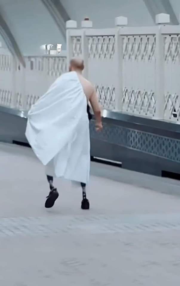 وَالَّذِينَ جَاهَدُوا فِينَا لَنَهْدِيَنَّهُمْ سُبُلَنَا وَإِنَّ اللَّهَ لَمَعَ الْمُحْسِنِينَ ♥️

#حج1445هـ  #يوم_عرفة