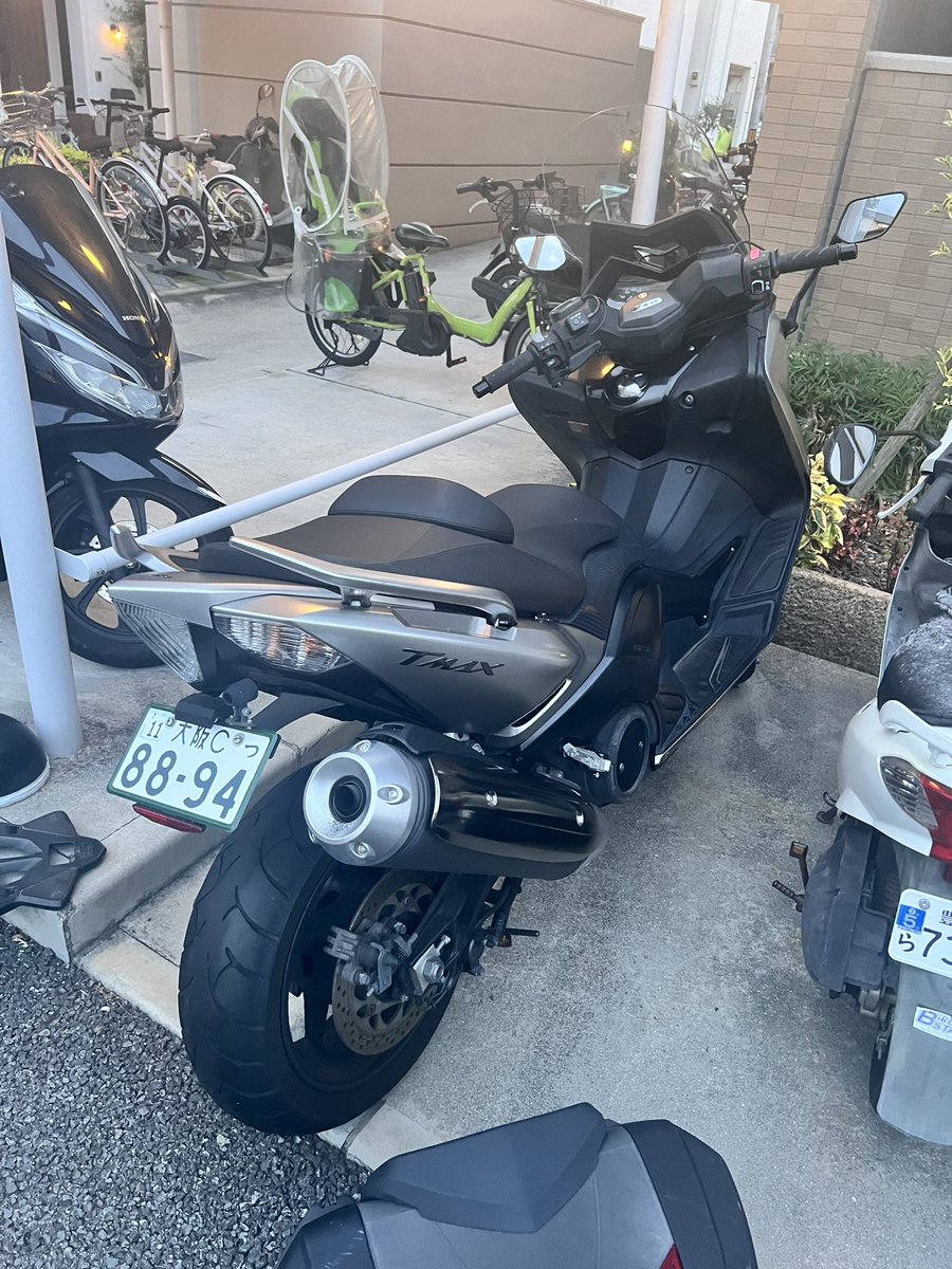 7syu_1's tweet photo. 約2年間、お疲れ様でした！
楽しくて良いバイクやったな！

とんとん���子で話が進んで即売却しました。 https://t.co/hKpomH9H9d