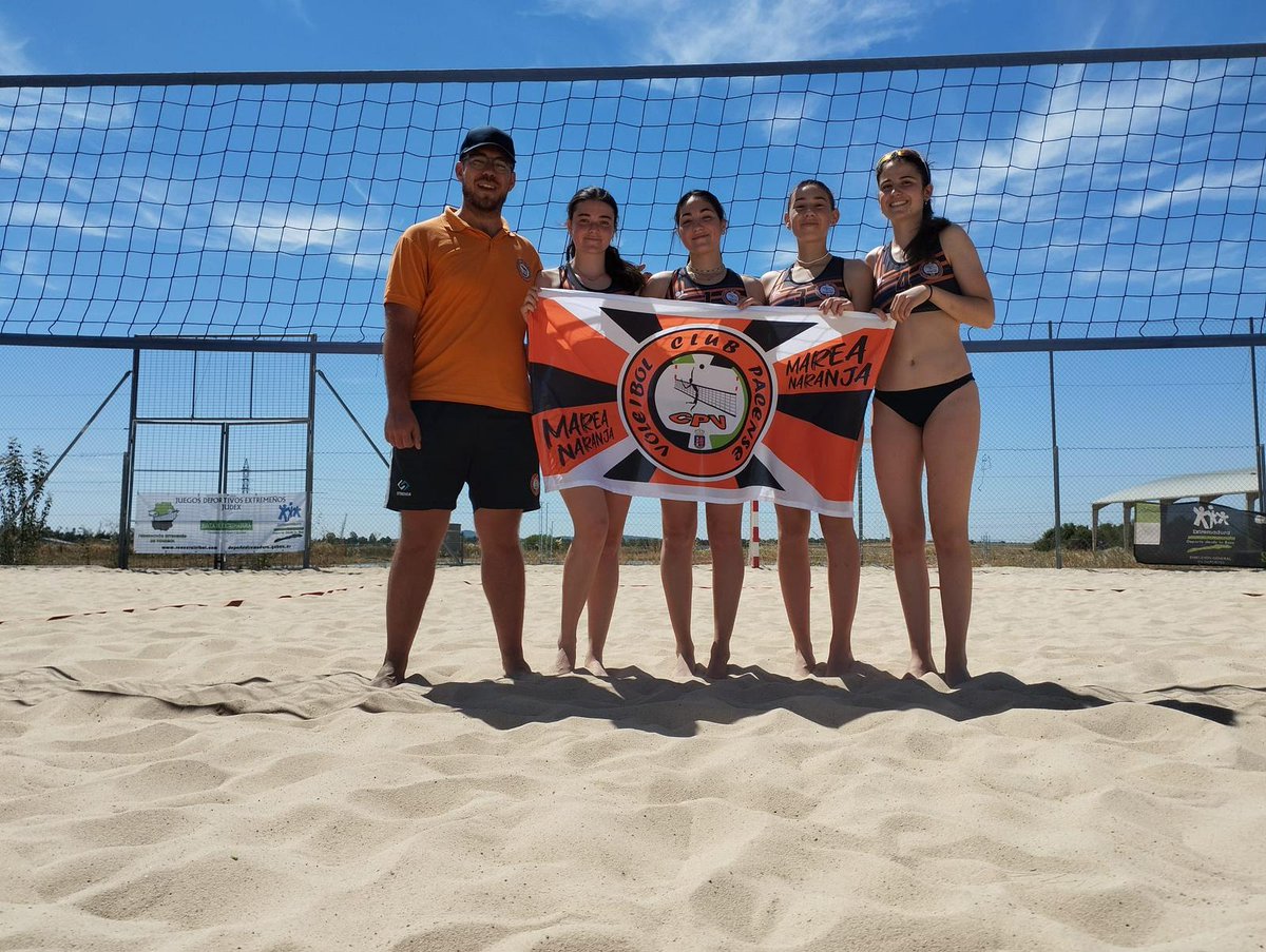 Nuestras cadetes se proclaman campeonas de Extremadura de Voley Playa!CARMEN, IRENE, VEGA Y MARTA a las órdenes de ALEX CALZO brillan como el metal q se han colgado hoy! Estamos super orgullosos de ellos!
<a href="/ViajesLince/">VIAJES LINCE</a> <a href="/DipdeBadajoz/">Diputación de Badajoz</a> <a href="/aytodebadajoz/">Ayuntamiento Badajoz</a> <a href="/FJyD/">Fundación Jóvenes y Deporte 🅵🅹🆈🅳 💚🤍🖤</a> <a href="/jovendeportEXT/">Jóvenes y Deportes Extremadura</a>