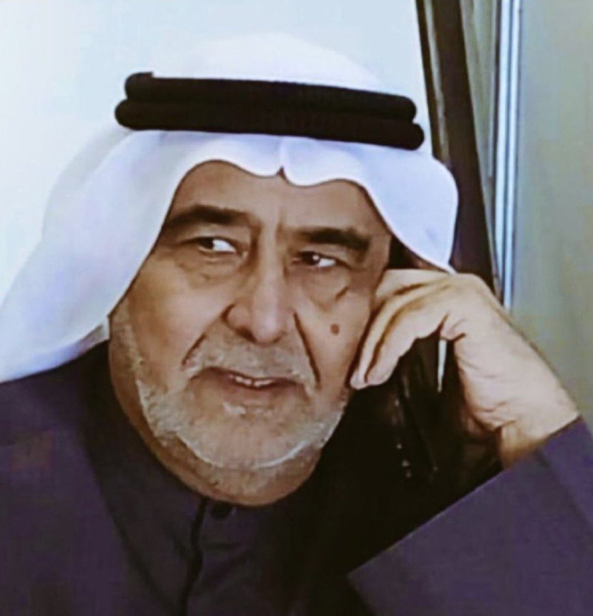 #محمد_ناصر_البداح 
نشهد له بمكارم الأخلاق وصلة الرحم وبار بأهله وأقاربه وصاحب يد بيضاء بأعمال الخير ومعروف بإحترامه وإلتزامه الشديد بالقوانين والنظم،والحريق قضاء وقدر وبسبب تماس كهربائي أسأل الله في هذا اليوم العظيم أن يفك عوقه وأن ينصفه القضاء .
بيان ودعم من صاحب القلب الكبير .