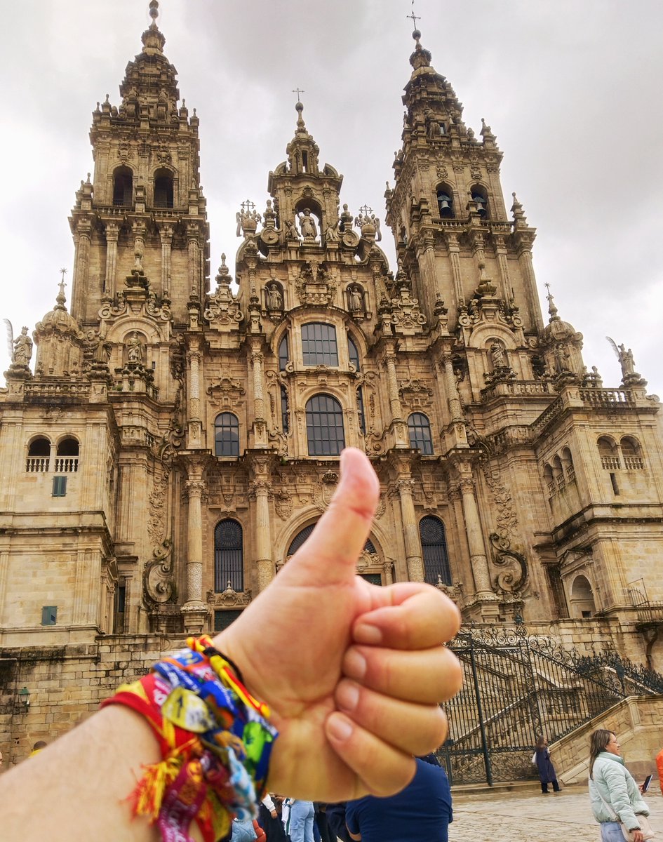 «De Catedral a Catedral» …….. con C de actitud.
Una vez leí, “el corazón no solo es la sede de los sentimientos, y del mundo emocional, sino también la sede de la inteligencia”. Por eso, estas palabras las voy a escribir desde el corazón.
........... ramonprouszaragoza.es/?p=798
