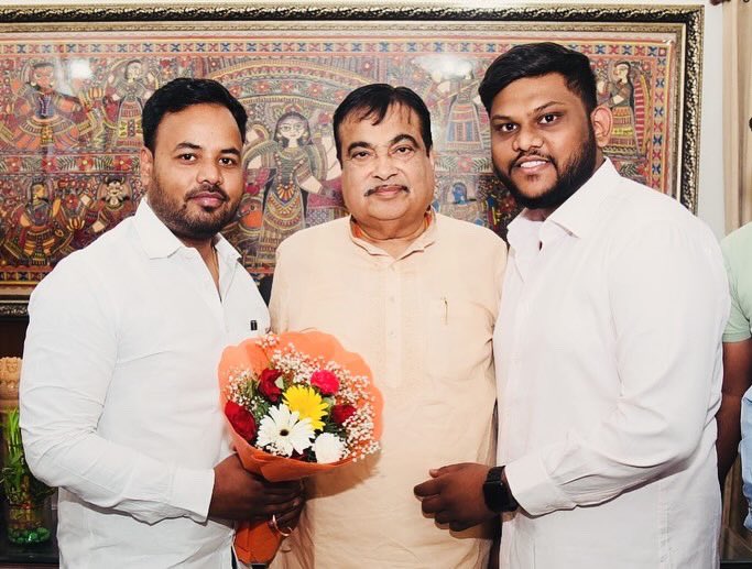 Aryan Sharma Bjp (@aryansharmabjp1) on Twitter photo आदरणीय श्री <a href="/nitin_gadkari/">Nitin Gadkari</a> जी को पुनः केंद्रीय मंत्री सड़क परिवहन मंत्री नियुक्त होने पर उनके निवास पर शिष्टाचार भैट करके बधाई दी! आदरणीय श्री <a href="/nitin_gadkari/">Nitin Gadkari</a> जी को पुनः केंद्रीय मंत्री सड़क परिवहन मंत्री नियुक्त होने पर उनके निवास पर शिष्टाचार भैट करके बधाई दी!