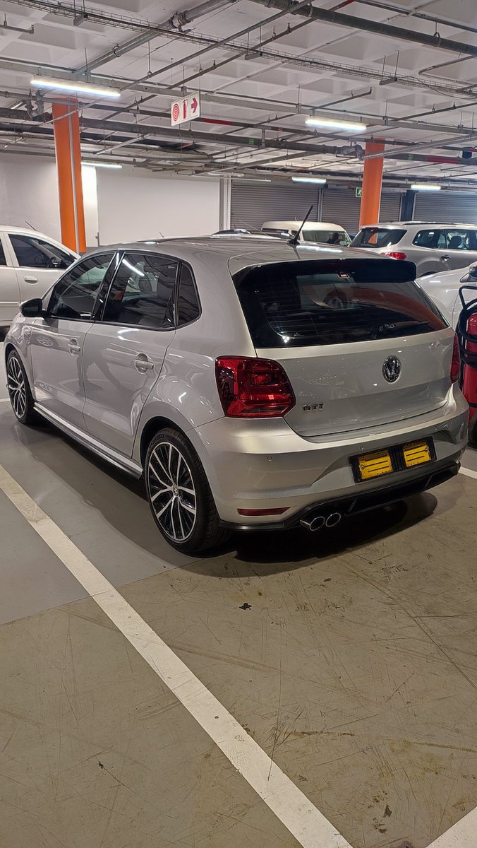 ///M-Bouy💙❤️ tweet media