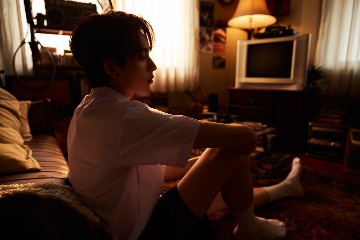 PROXIE_Official's tweet photo. ONGLEE

Image Teaser
Please trust me, I've never blamed you.

#Onglee_ImageTeaser1
#PROXIE_TheSoloProject
#PROXIEOnglee
#PROXIEth
#bROTHERSMUSIC https://t.co/XeevAfm8rI