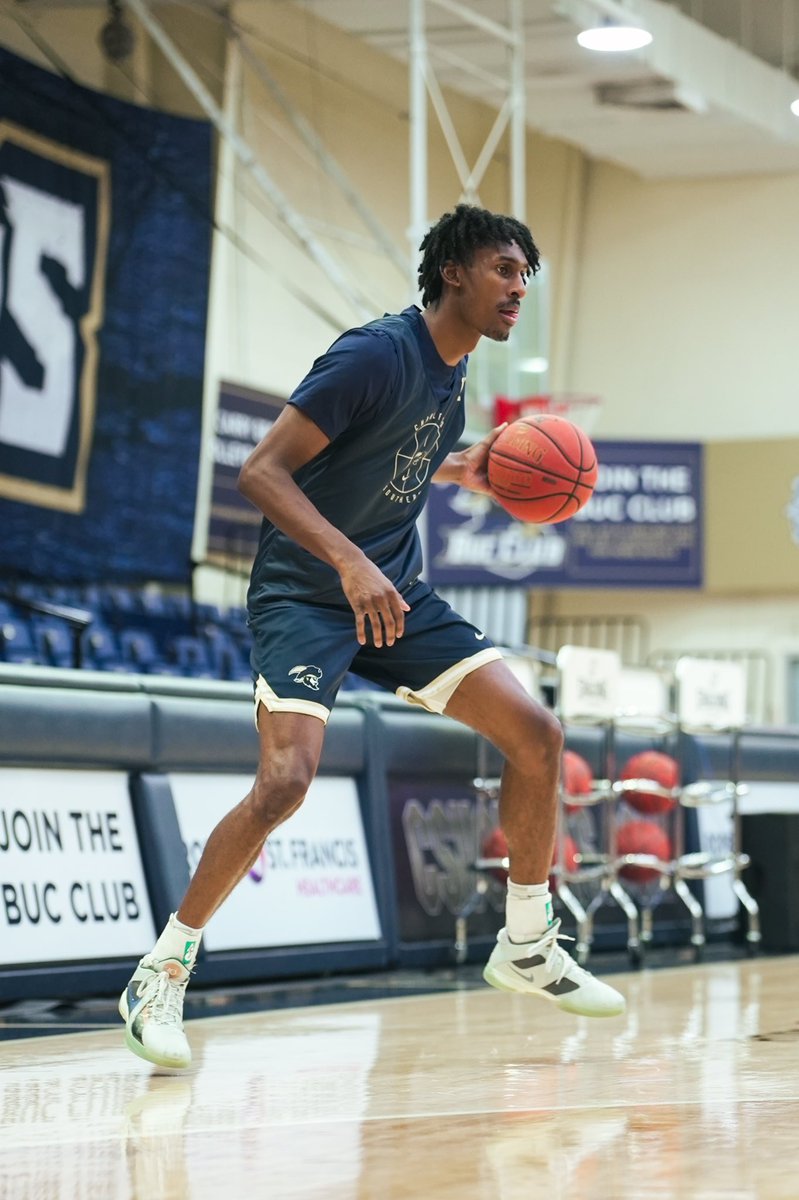 New faces in the program starting to feel a little more familiar 💪

Week one of summer ball ✅