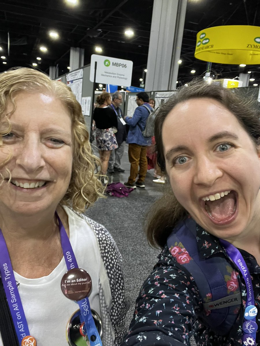 Catching up with an #ASMJournals editor at #ASMicrobe! The nice part of peer review is knowing your peers are great people