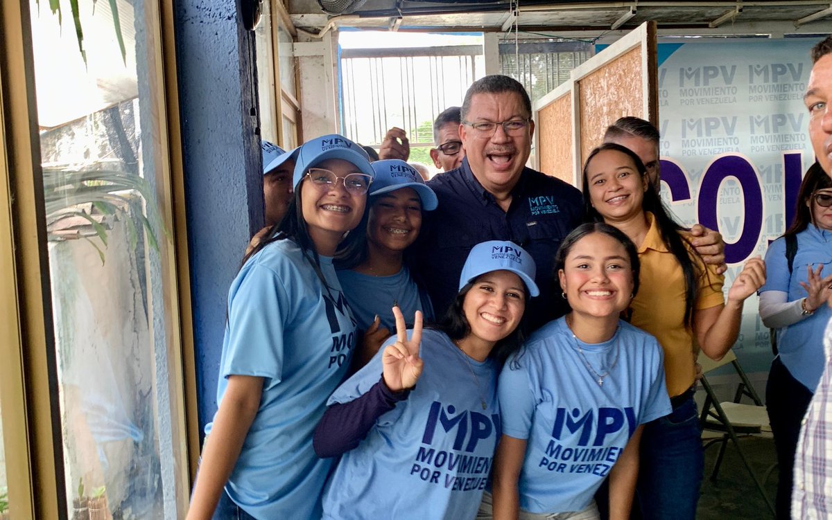 MPVCojedes's tweet photo. Alegría y optimismo dejo visita de nuestro Sec Gral Nacional @simoncalzadilla a nuestro estado COJEDES @MPV_Nacional 
#28Jul
#MPV
#JuntosEnMovimientoPorVenezuela https://t.co/HYbmHhoDvX