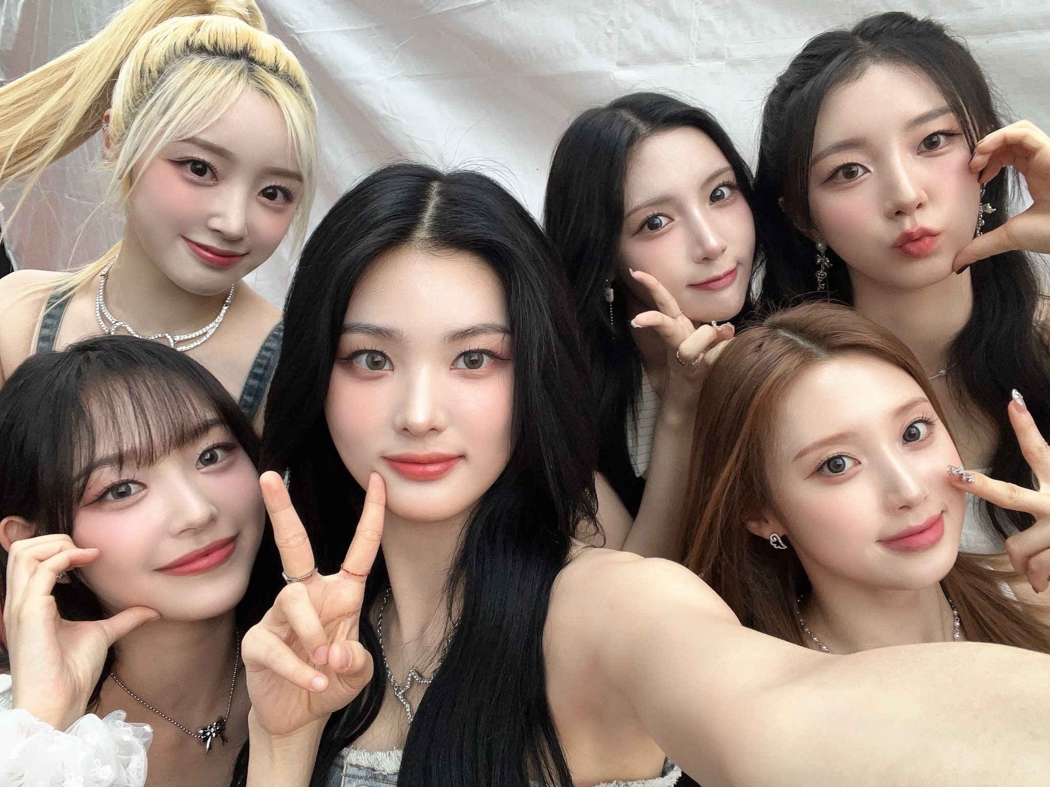 GQHU1QpasAAx2zQ?format=jpg&name=large