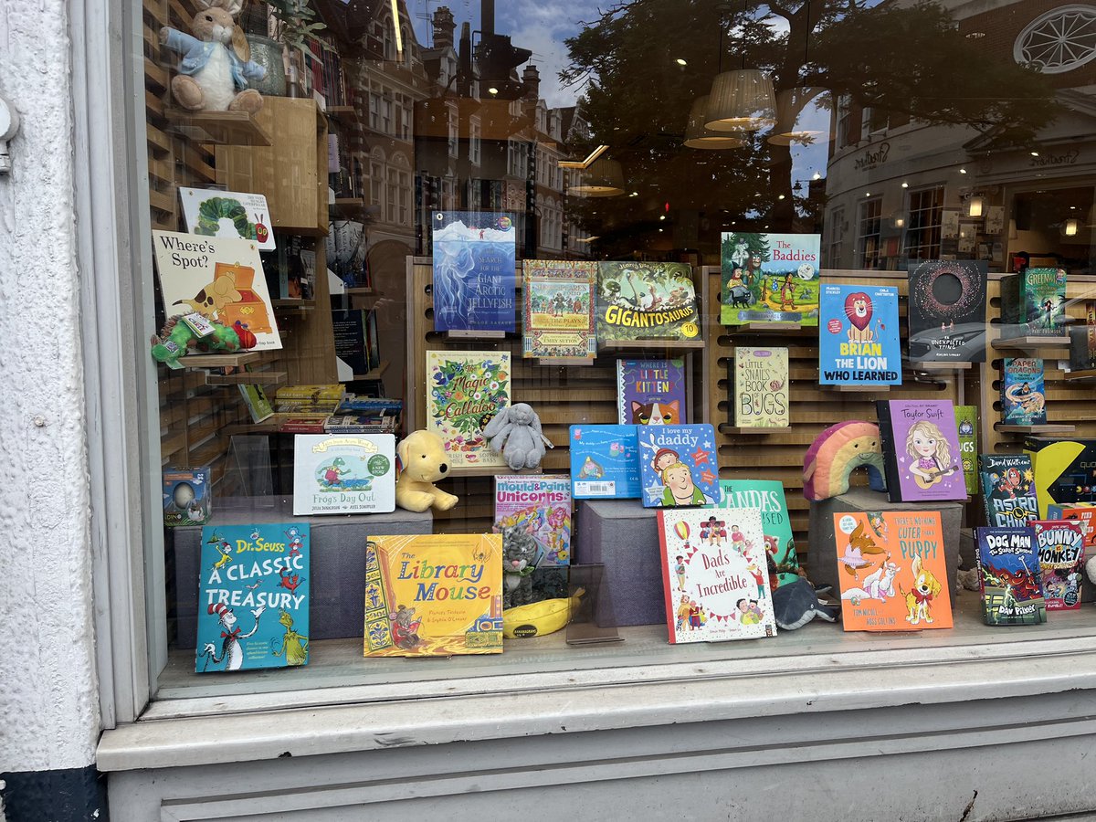 Frances Tosdevin (@francestosdevin) on Twitter photo So excited to see THE LIBRARY MOUSE in the window of <a href="/WaterstonesN8/">Waterstones Crouch End</a> ! 🙏🏻 <a href="/SOCillustration/">Sophia O'Connor Illustration</a> @publishinguclan <a href="/hazelhreads/">Hazel Holmes</a> Thanks <a href="/cupofwine86/">Sarah Tosdevin</a> for the pic! So excited to see THE LIBRARY MOUSE in the window of <a href="/WaterstonesN8/">Waterstones Crouch End</a> ! 🙏🏻 <a href="/SOCillustration/">Sophia O'Connor Illustration</a> @publishinguclan <a href="/hazelhreads/">Hazel Holmes</a> Thanks <a href="/cupofwine86/">Sarah Tosdevin</a> for the pic!